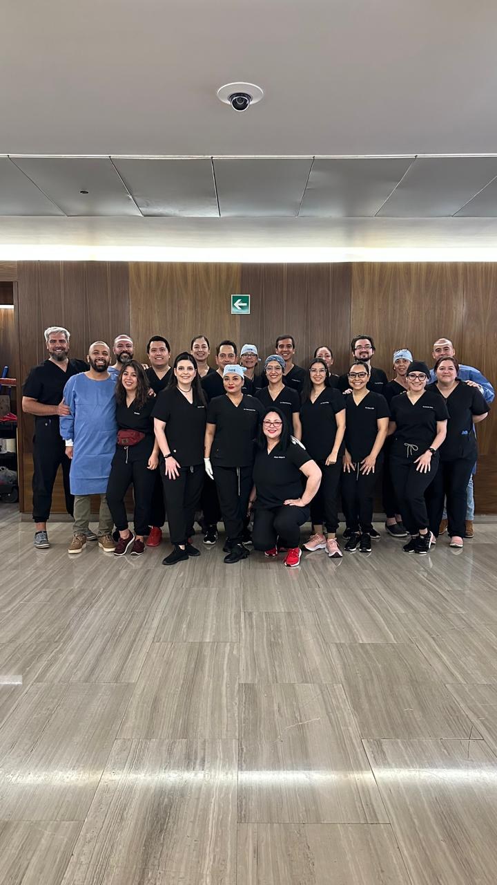 Grupo de médicos egresados del workshop